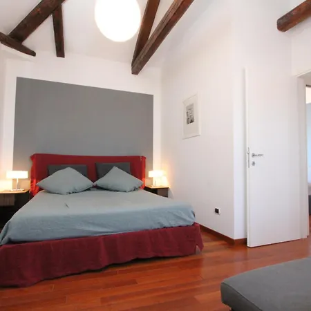 Attic Design Terrace Apartamento *