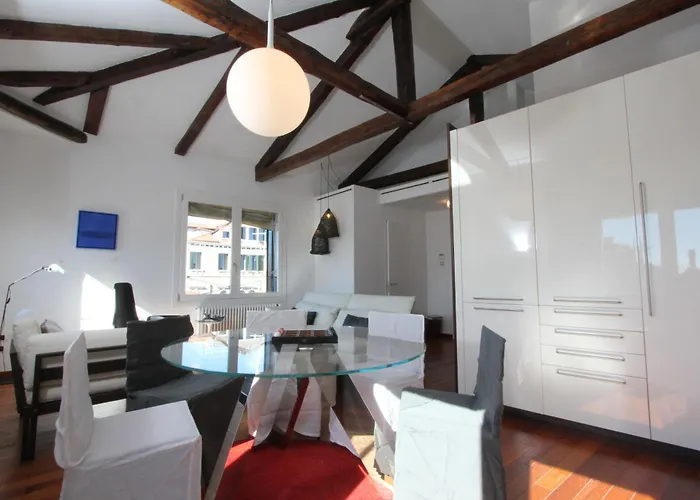 Appartement Attic Design Terrace *